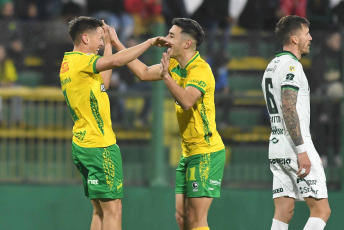 Buenos Aires, Argentina.- In the photos taken on July 23, 2023, during the match between Defensa y Justicia and Sarmiento for the 26th. date of the Professional Football League at the Norberto Tomaghello Stadium. Defensa y Justic beat Sarmiento 3-0 at home. For Defensa y Justicia, the goals were scored by Nicolás Tripicchio (at 11 minutes), David Barbona (at 54 minutes) and Facundo Echevarría (at 93 minutes). On the next date, Sarmiento will face Banfield, while Defensa y Justicia will have Union as a rival.