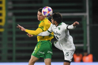 Buenos Aires, Argentina.- In the photos taken on July 23, 2023, during the match between Defensa y Justicia and Sarmiento for the 26th. date of the Professional Football League at the Norberto Tomaghello Stadium. Defensa y Justic beat Sarmiento 3-0 at home. For Defensa y Justicia, the goals were scored by Nicolás Tripicchio (at 11 minutes), David Barbona (at 54 minutes) and Facundo Echevarría (at 93 minutes). On the next date, Sarmiento will face Banfield, while Defensa y Justicia will have Union as a rival.