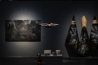 Buenos Aires, Argentina.- In the photos taken on September 22, 2023, Argentines visit a new edition of the National Hall of Visual Arts (SNVA), which on this occasion has as its headquarters the Kirchner Cultural Center (CCK), the Borges - both dependent on the Ministry of Culture - and the Paco Urondo Cultural Center of the UBA, all in the city of Buenos Aires, where the 212 selected works are exhibited under the curatorship of Guillermina Mongan.