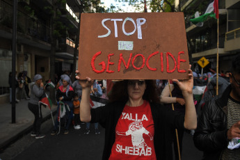 Buenos Aires, Argentina.- In the photos taken on October 19, 2023, Argentines marched in front of the Palestinian Embassy in Buenos Aires, to "repudiate" the Israeli counteroffensive in the Gaza Strip after the multiple attacks carried out on October 7 by the Islamist organization Hamas, and will ask for the "intervention of the international community" in the face of what they consider a "genocide on the Palestinian people."