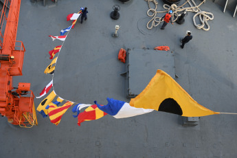 Buenos Aires, Argentina.- In the photos taken on December 28, 2023, a crew of 313 people, including scientific, military and logistical personnel, left the port of the City of Buenos Aires for Antarctica Argentina on the ARA Almirante Irizar Icebreaker (RHAI) to begin the 2023-2024 Antarctic Summer Campaign (CAV), in which they will carry out scientific activities and logistical tasks to replace personnel and supply the Argentine bases until April.